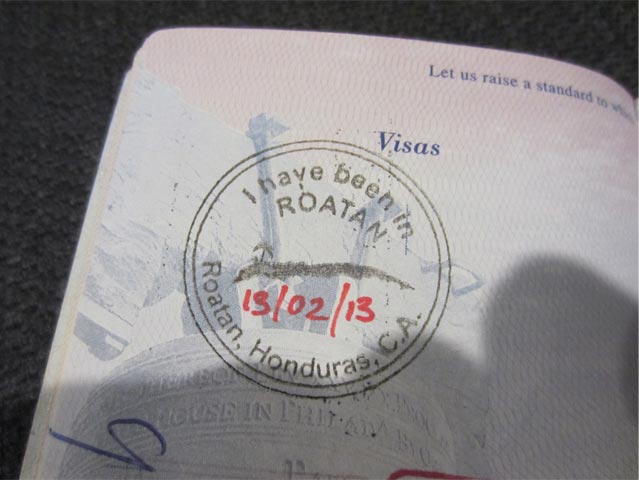 Roatan passport stamp