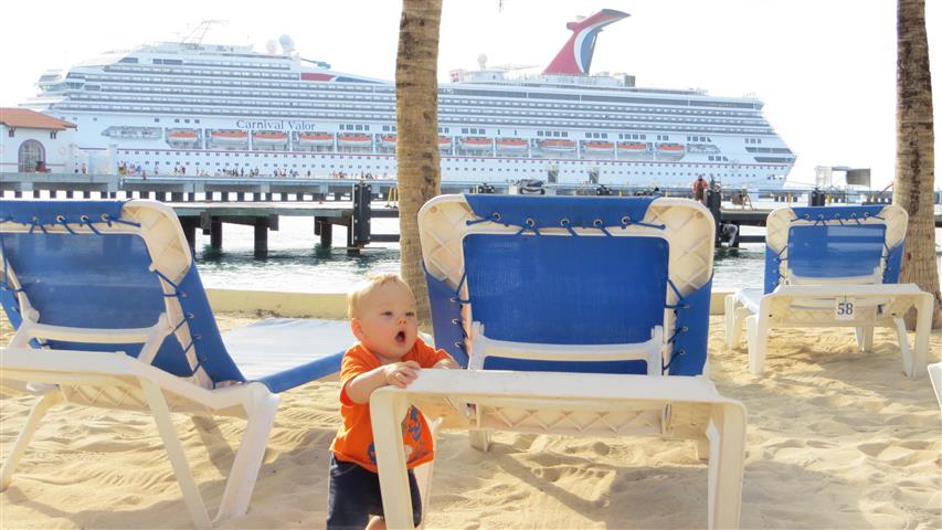 41 Must-Have Tips for Cruising With Babies, Toddlers, or Small