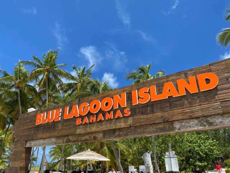 Blue Lagoon Island (Nassau): Full Review & Is It Worth It? | Cruzely.com