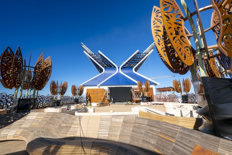 Celebrity Edge garden