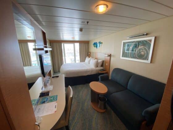 What to Know Before Making Love on Your Cruise Cabin Balcony | Cruzely.com