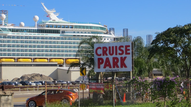 Cruise parking in Galveston