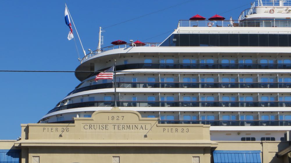 10 Galveston Hotels with Cruise Shuttles to the Port