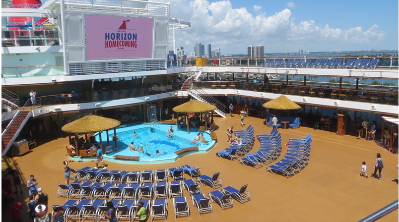 Main pool on Carnival Horizon