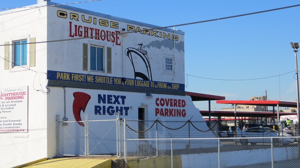 Lighthouse cruise parking in Galveston