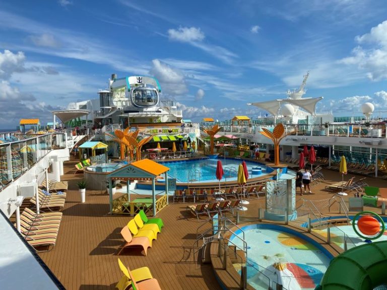 Odyssey of the Seas Super Guide: Photo Tour, Review, Tips, and Things ...