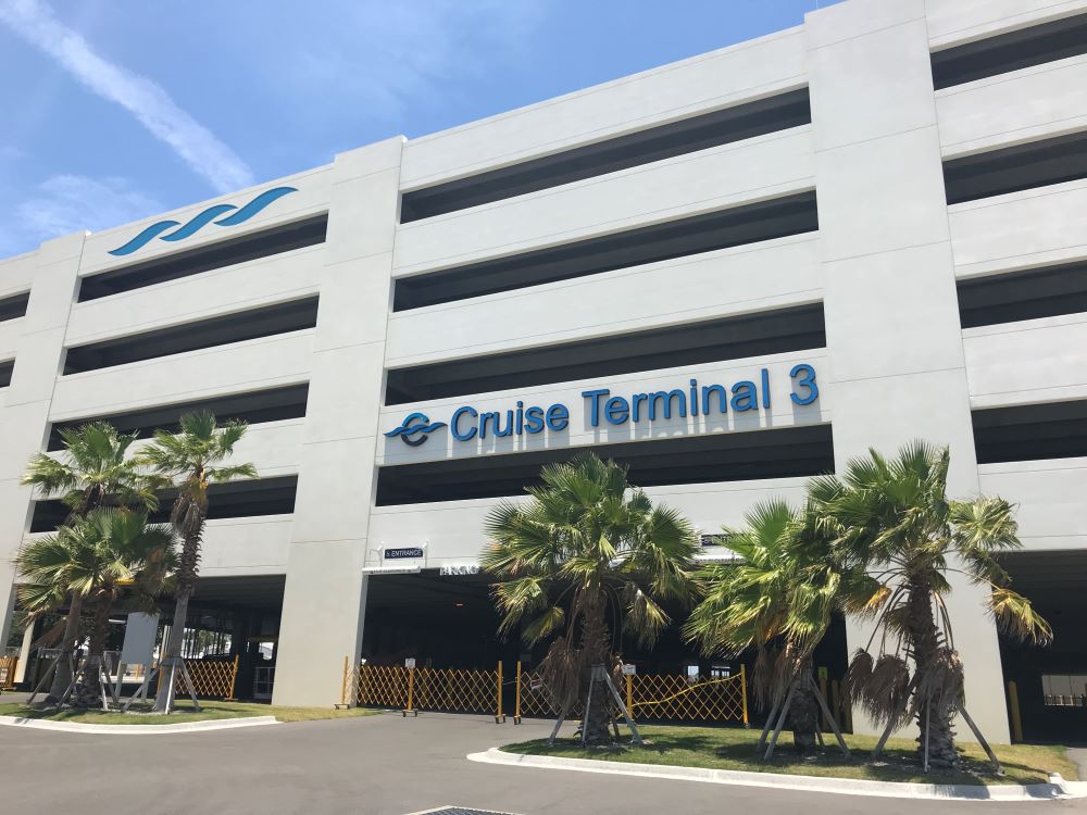 royal caribbean cruise port canaveral parking