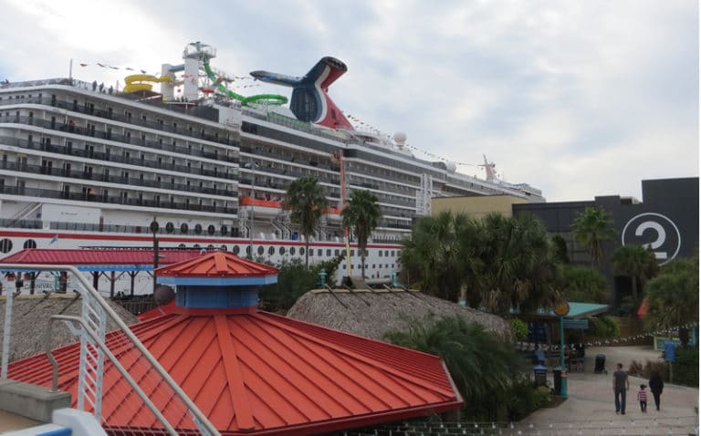 tampa cruise port shuttle